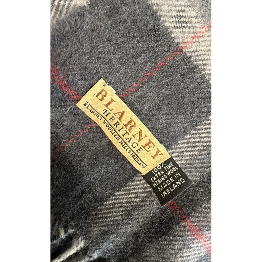 Blarney Heritage Plaid Scarf Gray Red Extra Fine Merino Wool Made in Ireland